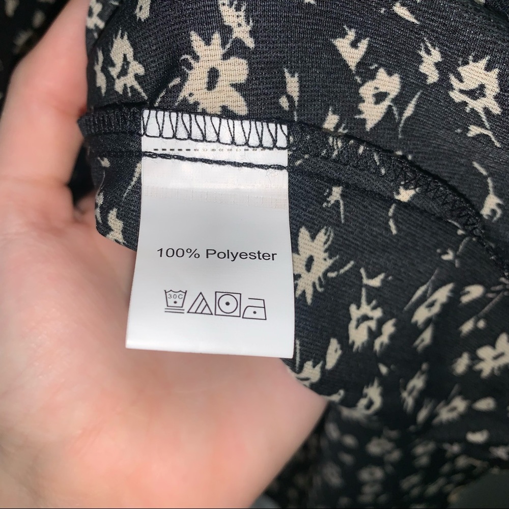 SHEIN Size Small floral dress off the shoulder - Picture 5 of 10